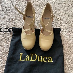 LaDuca Alexis Tan hard sole tap shoes 36N/8 2.5” heel
